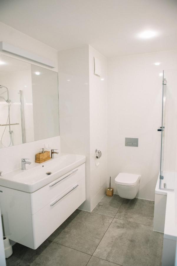 Apartament Bulgarska 60M2-3 Pokoje-Piekny Widok-13 Pietro 24H Check In ポズナン エクステリア 写真
